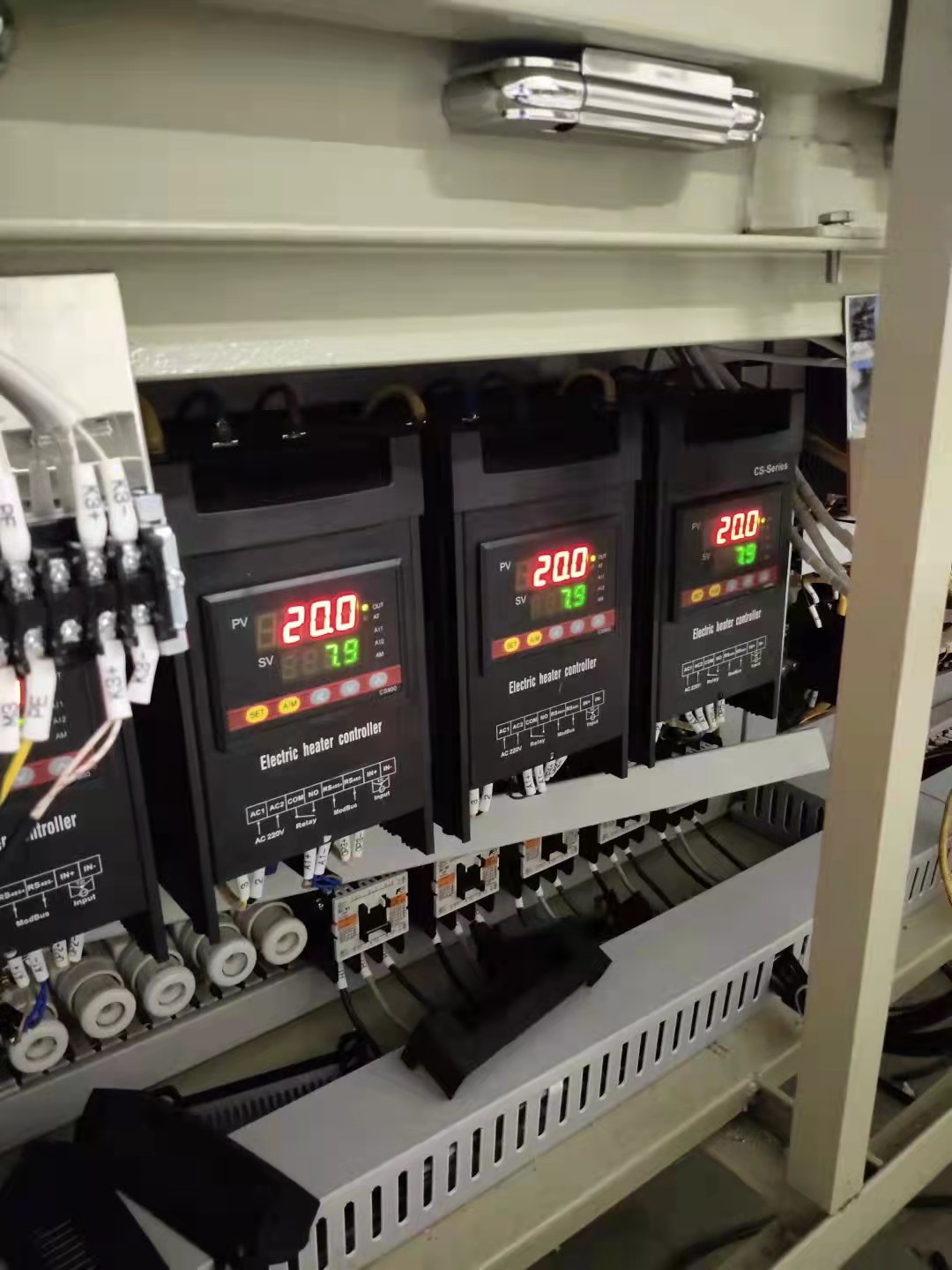 東莞常乾CS-SCR數顯電力調劑器 電流60A 電加熱節制器 調功器(圖4)